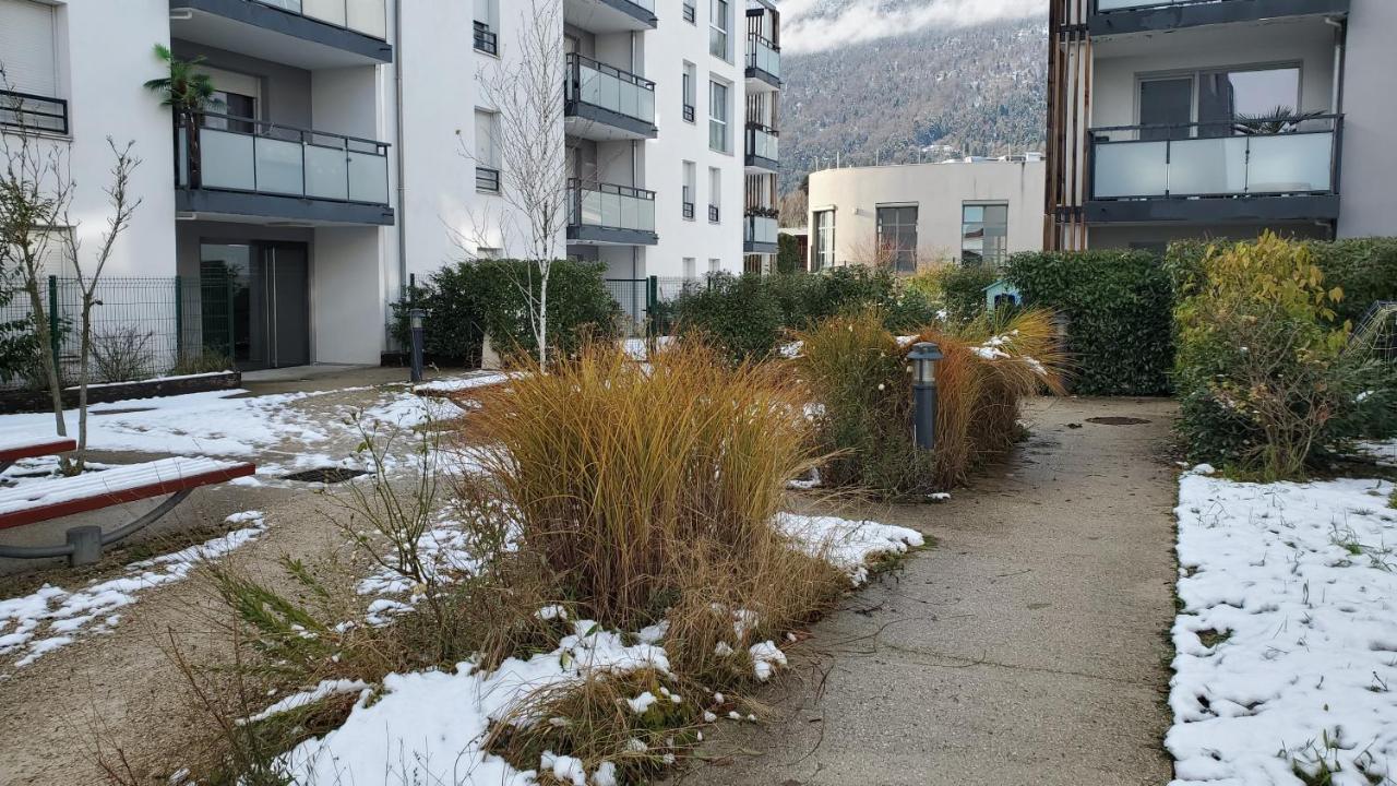 Chez'Toi Gex, Proche De Geneve & Stations De Ski エクステリア 写真